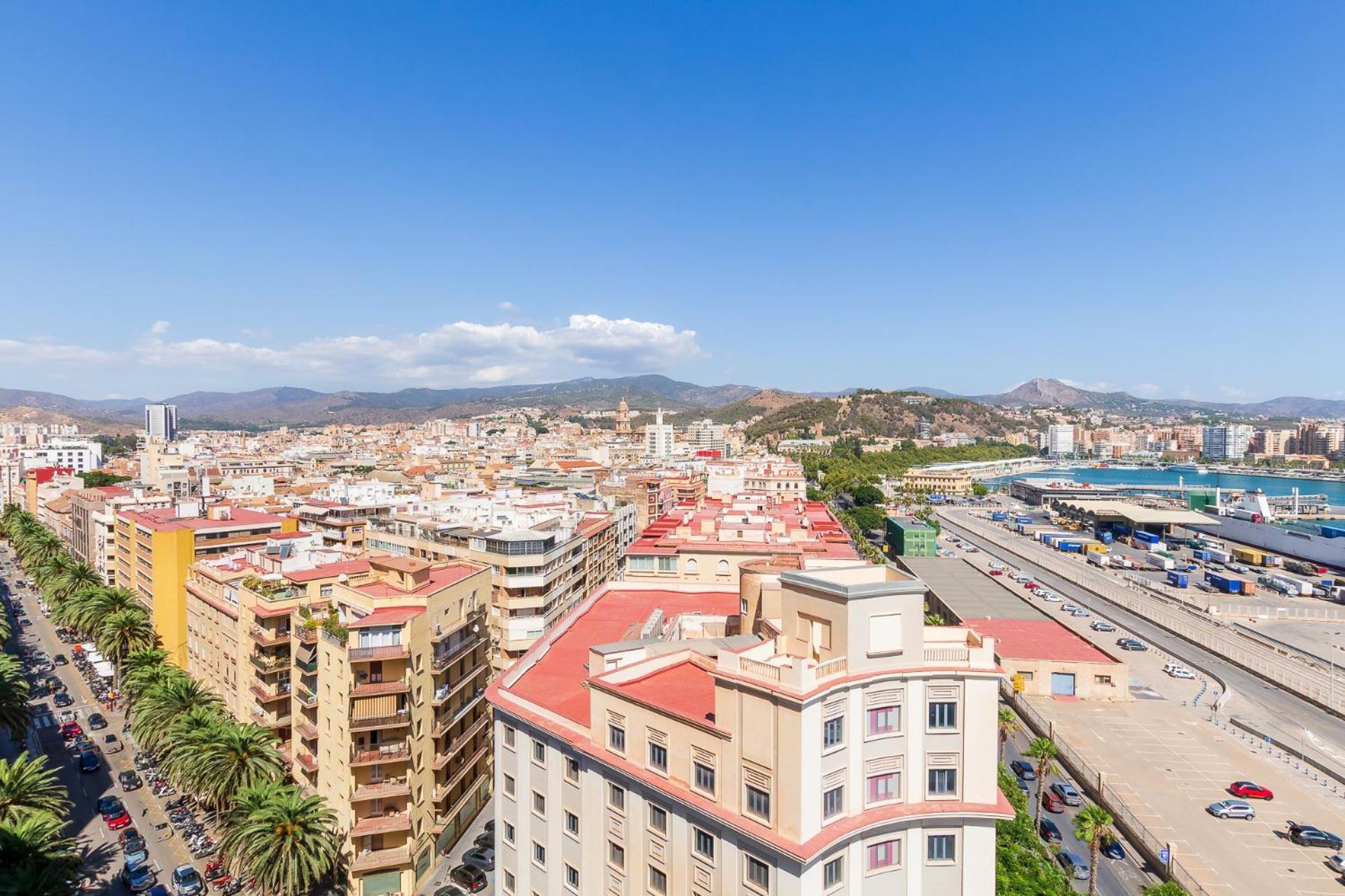 Apt Alameda De Colon Solo Familias Málaga Eksteriør bilde